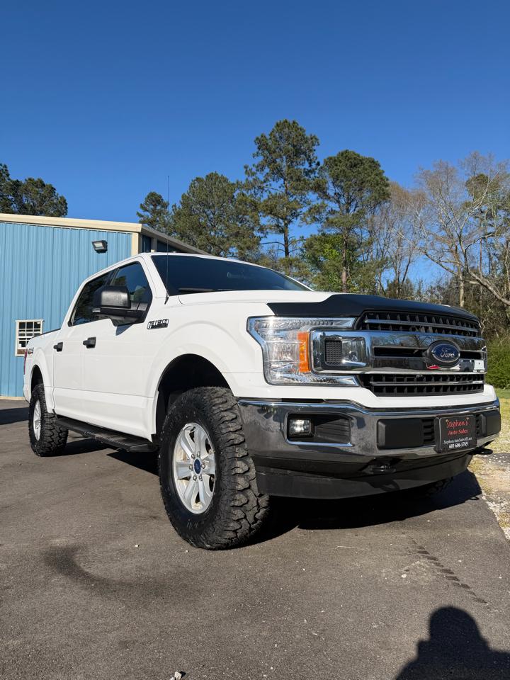 Ford F-150 4WD SuperCrew 145" XLT 2018