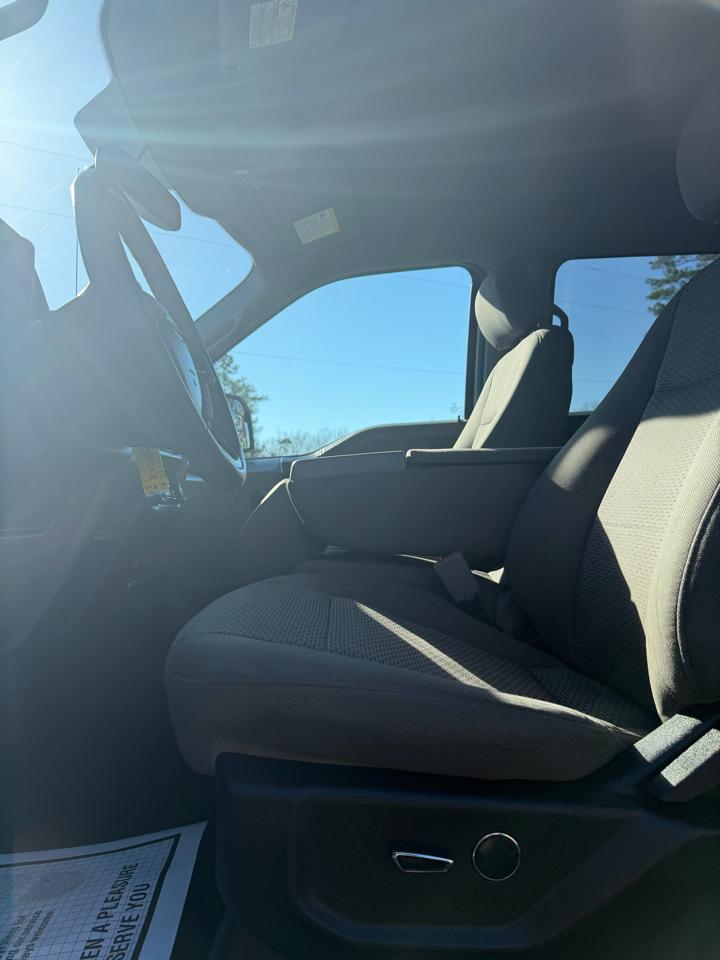 Ford F-150 4WD SuperCrew 145" XLT 2018