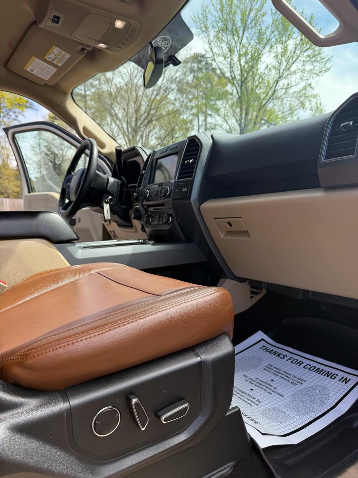 Ford F-150 4WD SuperCrew 145" XLT 2018