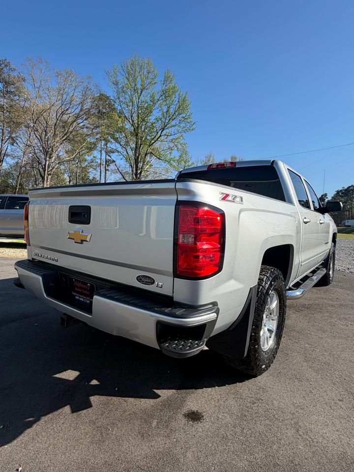 Chevrolet Silverado 1500 4WD Crew Cab 143.5" LT w/2LT 2017