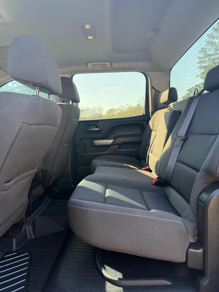 Chevrolet Silverado 1500 4WD Crew Cab 143.5" LT w/2LT 2017