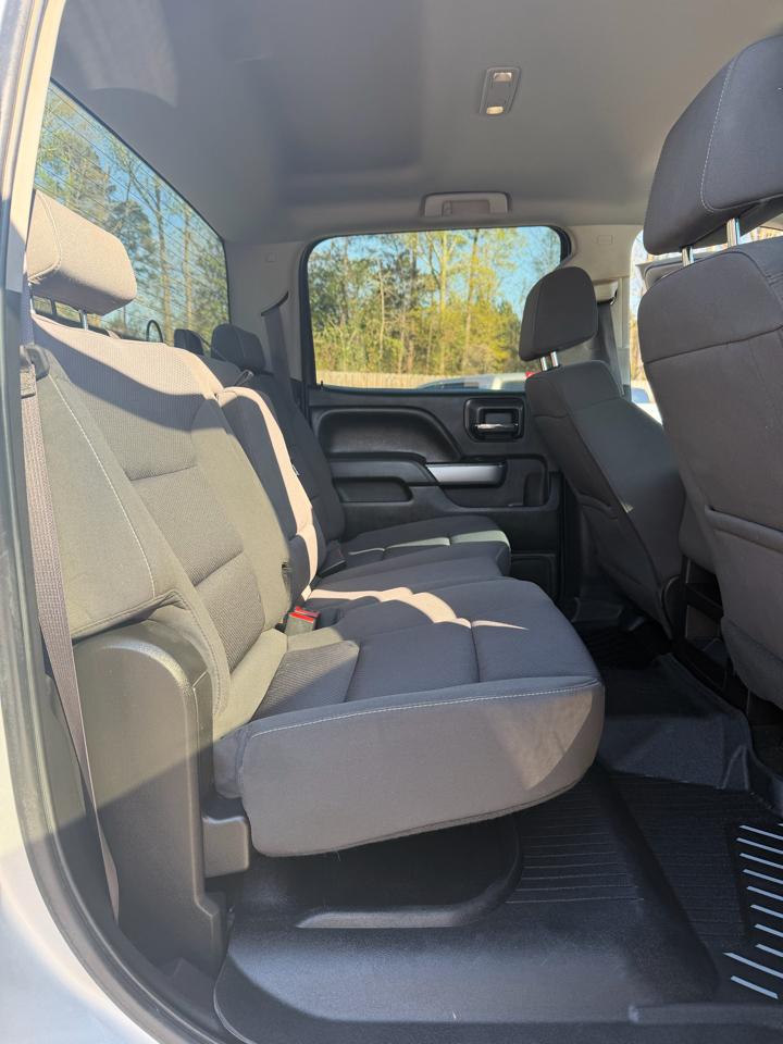 Chevrolet Silverado 1500 4WD Crew Cab 143.5" LT w/2LT 2017