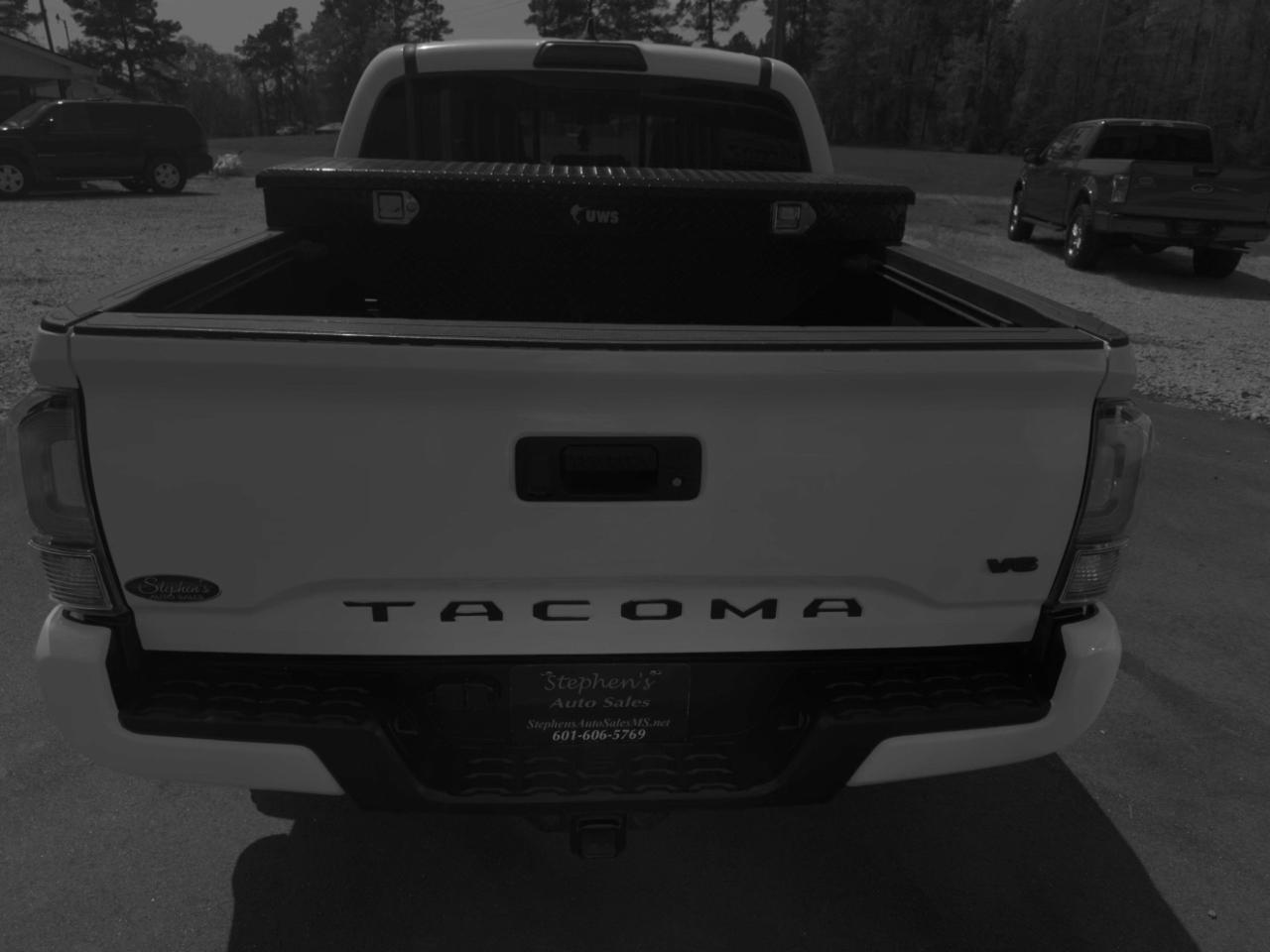 Toyota Tacoma 4WD TRD Off Road Double Cab 5' Bed V6 MT (Natl) 2019