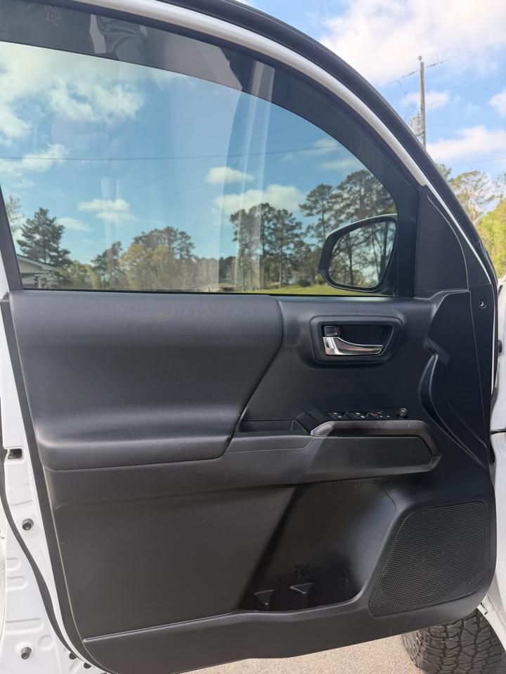 Toyota Tacoma 4WD TRD Off Road Double Cab 5' Bed V6 MT (Natl) 2019