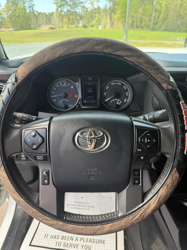 Toyota Tacoma 4WD TRD Off Road Double Cab 5' Bed V6 MT (Natl) 2019
