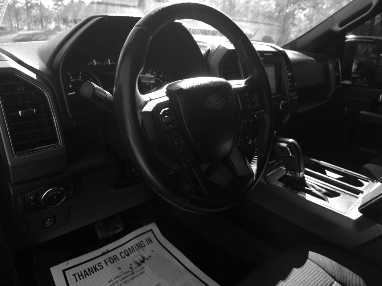 Ford F-150 XLT 4WD SuperCrew 5.5' Box 2017