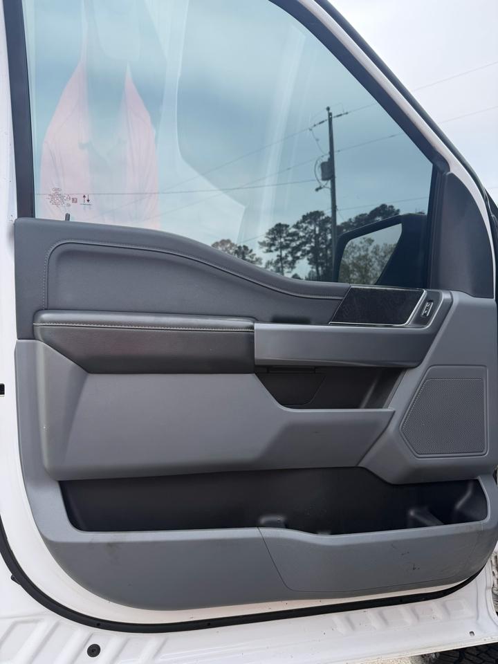 Ford F-150 4WD SuperCrew 145" XLT 2021