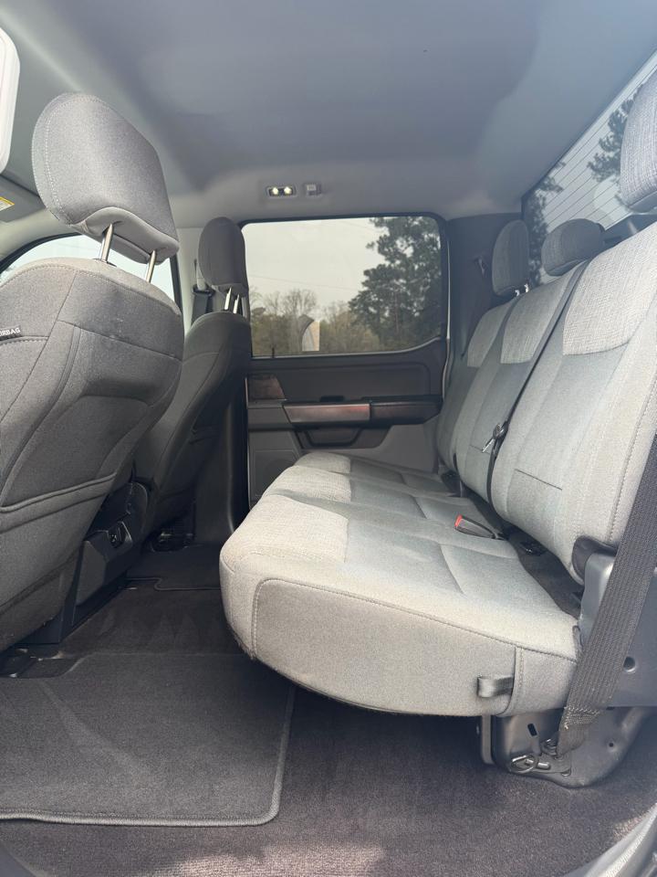 Ford F-150 4WD SuperCrew 145" XLT 2021