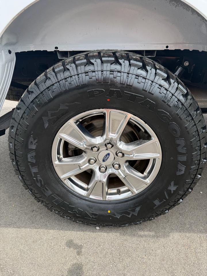 Ford F-150 4WD SuperCrew 145" XLT 2021