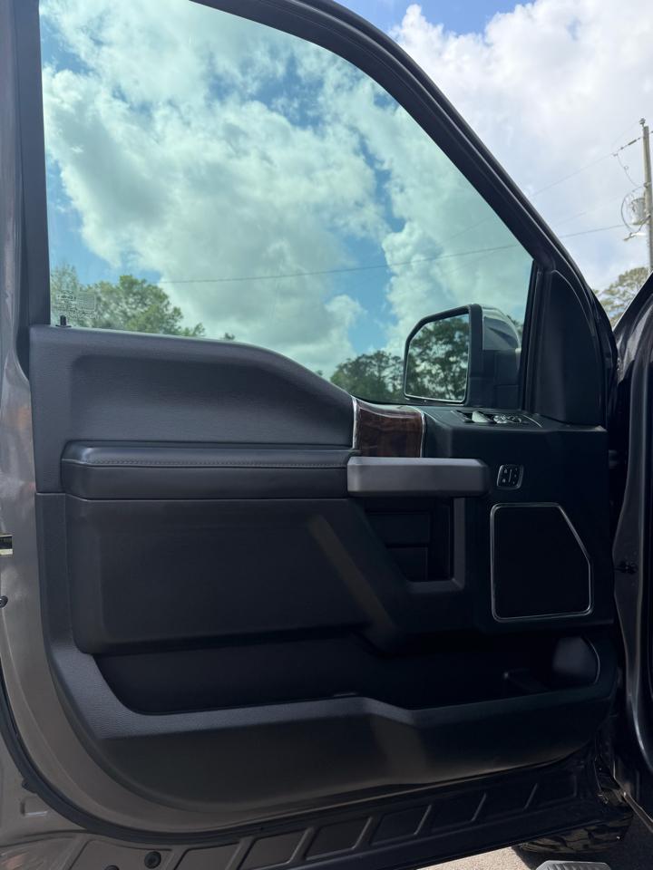 Ford F-150 4WD SuperCrew 145" Platinum 2016