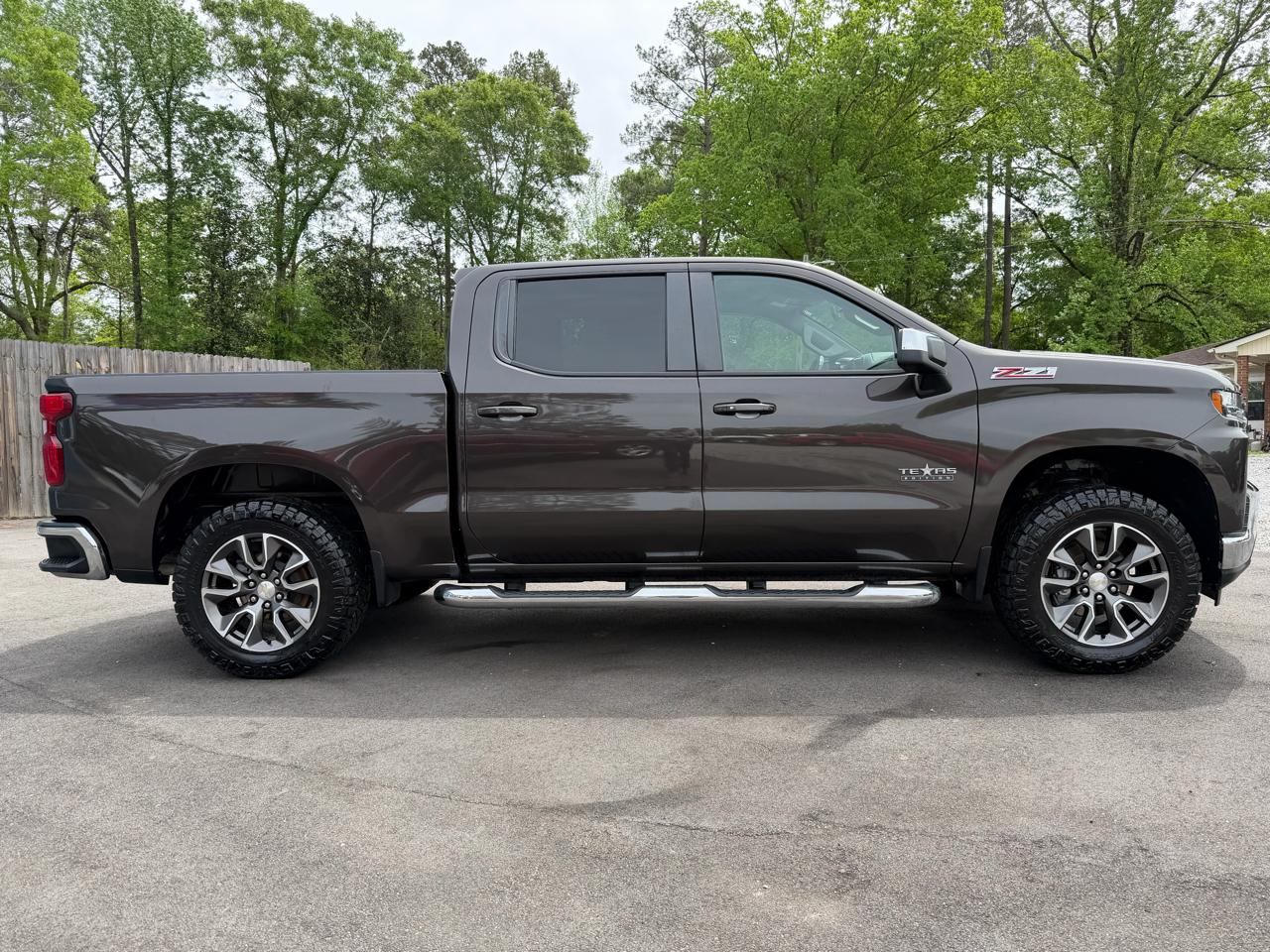 Chevrolet Silverado 1500 4WD Crew Cab 147" LT w/1LT 2021