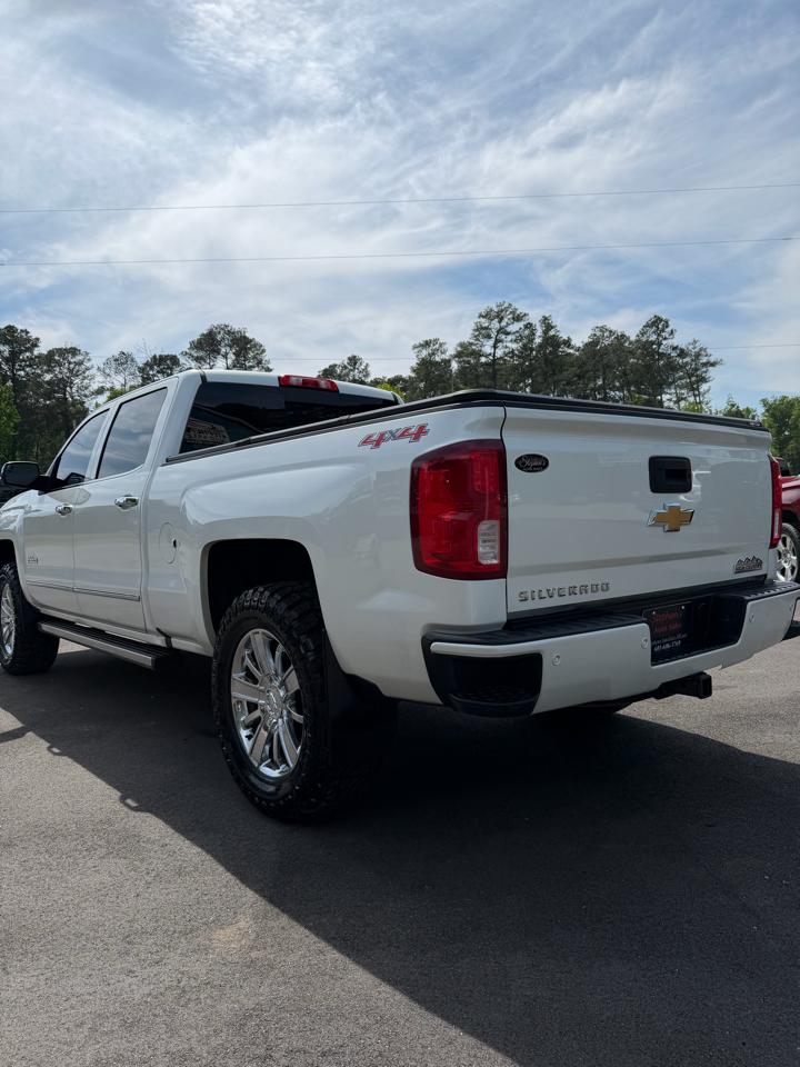 Chevrolet Silverado 1500 4WD Crew Cab 153.0" High Country 2017