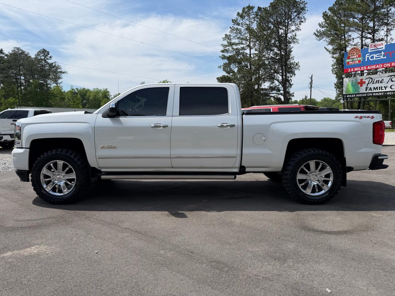 Chevrolet Silverado 1500 4WD Crew Cab 153.0" High Country 2017