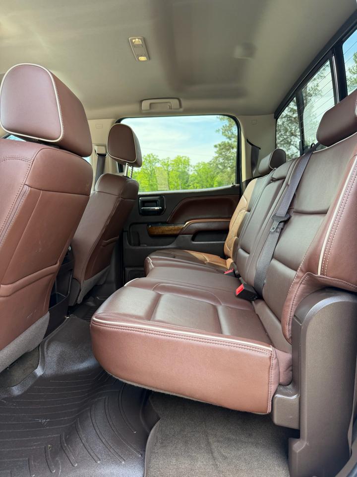 Chevrolet Silverado 1500 4WD Crew Cab 153.0" High Country 2017