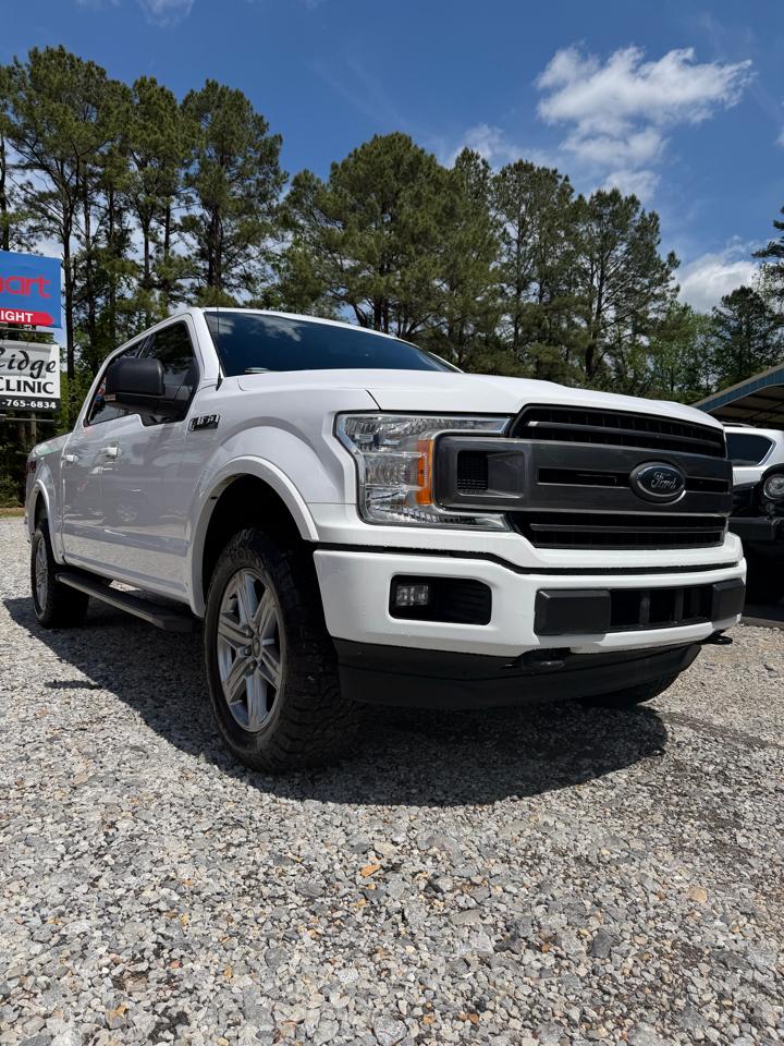 Ford F-150 4WD SuperCrew 145" XLT 2018