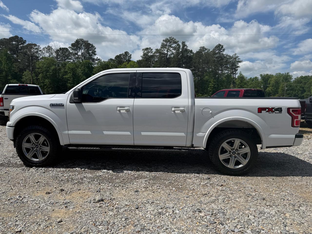 Ford F-150 4WD SuperCrew 145" XLT 2018