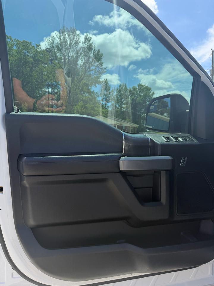 Ford F-150 4WD SuperCrew 145" XLT 2018