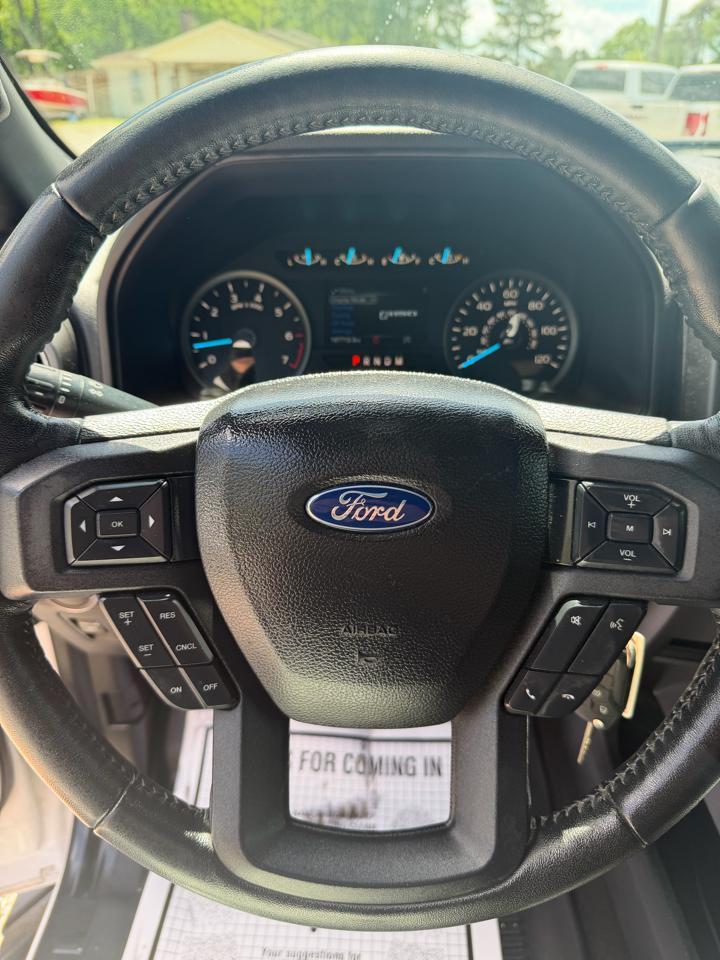 Ford F-150 4WD SuperCrew 145" XLT 2018