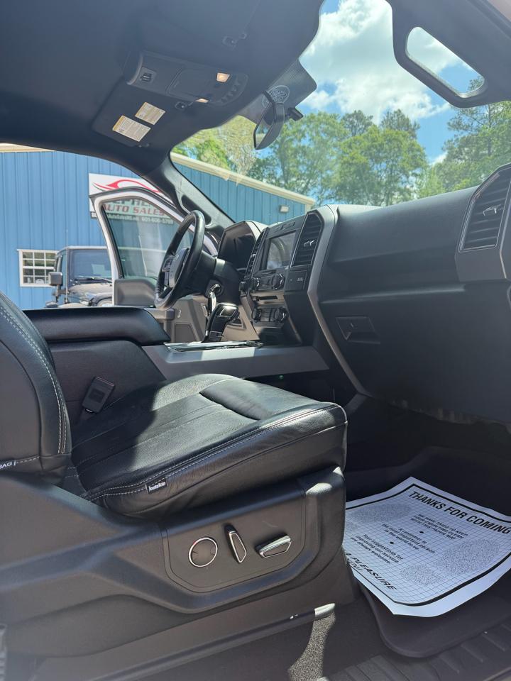 Ford F-150 4WD SuperCrew 145" XLT 2018