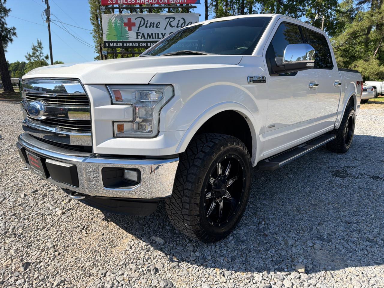 Ford F-150 4WD SuperCrew 145" Lariat 2016