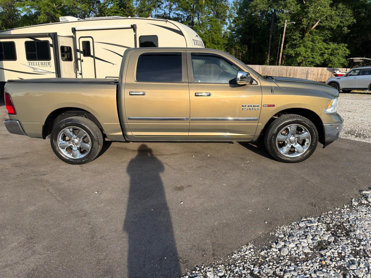 RAM 1500 2WD Crew Cab 140.5" Lone Star 2015