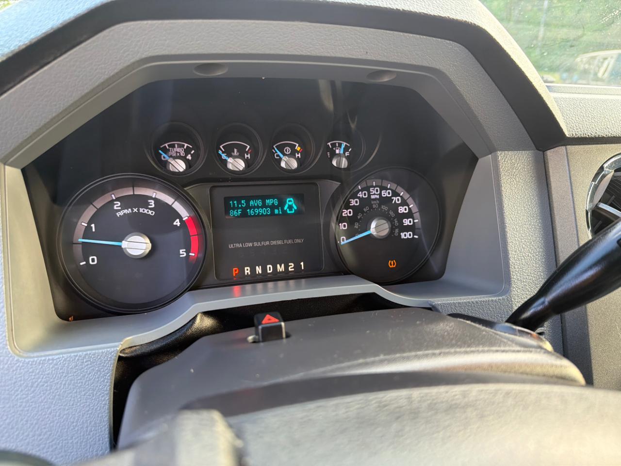 Ford Super Duty F-250 SRW 4WD Crew Cab 172" XLT 2012