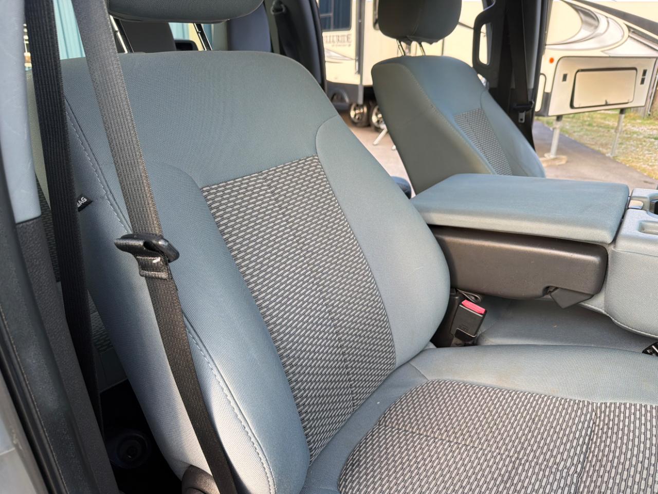 Ford Super Duty F-250 SRW 4WD Crew Cab 172" XLT 2012