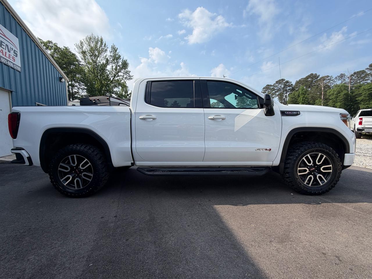 GMC Sierra 1500 4WD Crew Cab 147" AT4 2019