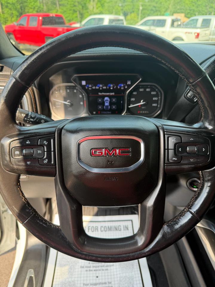 GMC Sierra 1500 4WD Crew Cab 147" AT4 2019