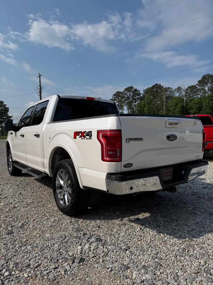 Ford F-150 4WD SuperCrew 145" Lariat 2016