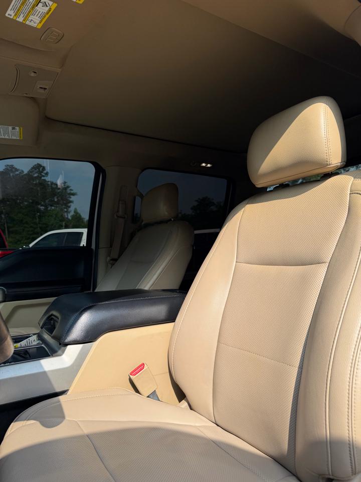 Ford F-150 4WD SuperCrew 145" Lariat 2016