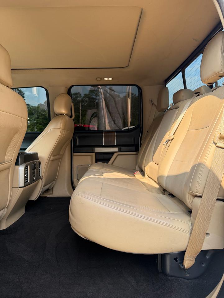 Ford F-150 4WD SuperCrew 145" Lariat 2016