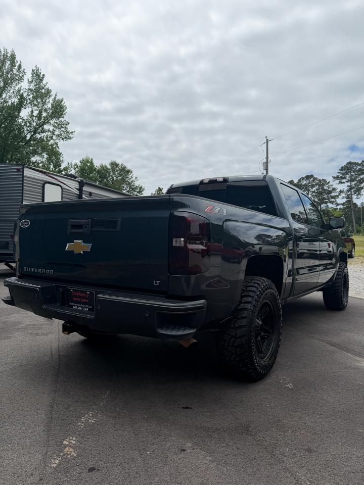 Chevrolet Silverado 1500 4WD Crew Cab 143.5" LT w/2LT 2018