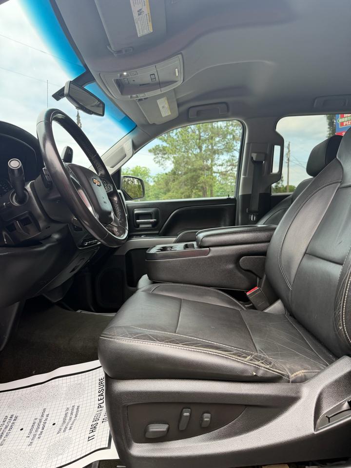 Chevrolet Silverado 1500 4WD Crew Cab 143.5" LT w/2LT 2018