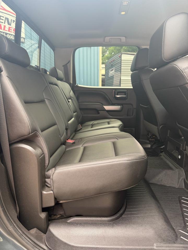 Chevrolet Silverado 1500 4WD Crew Cab 143.5" LT w/2LT 2018