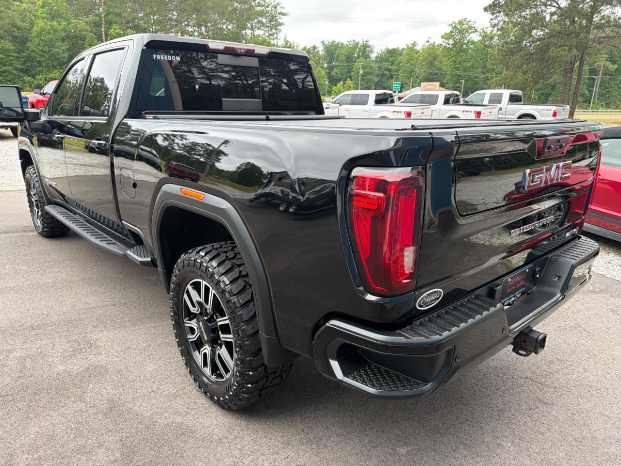 GMC Sierra 2500HD 4WD Crew Cab 159" AT4 2021