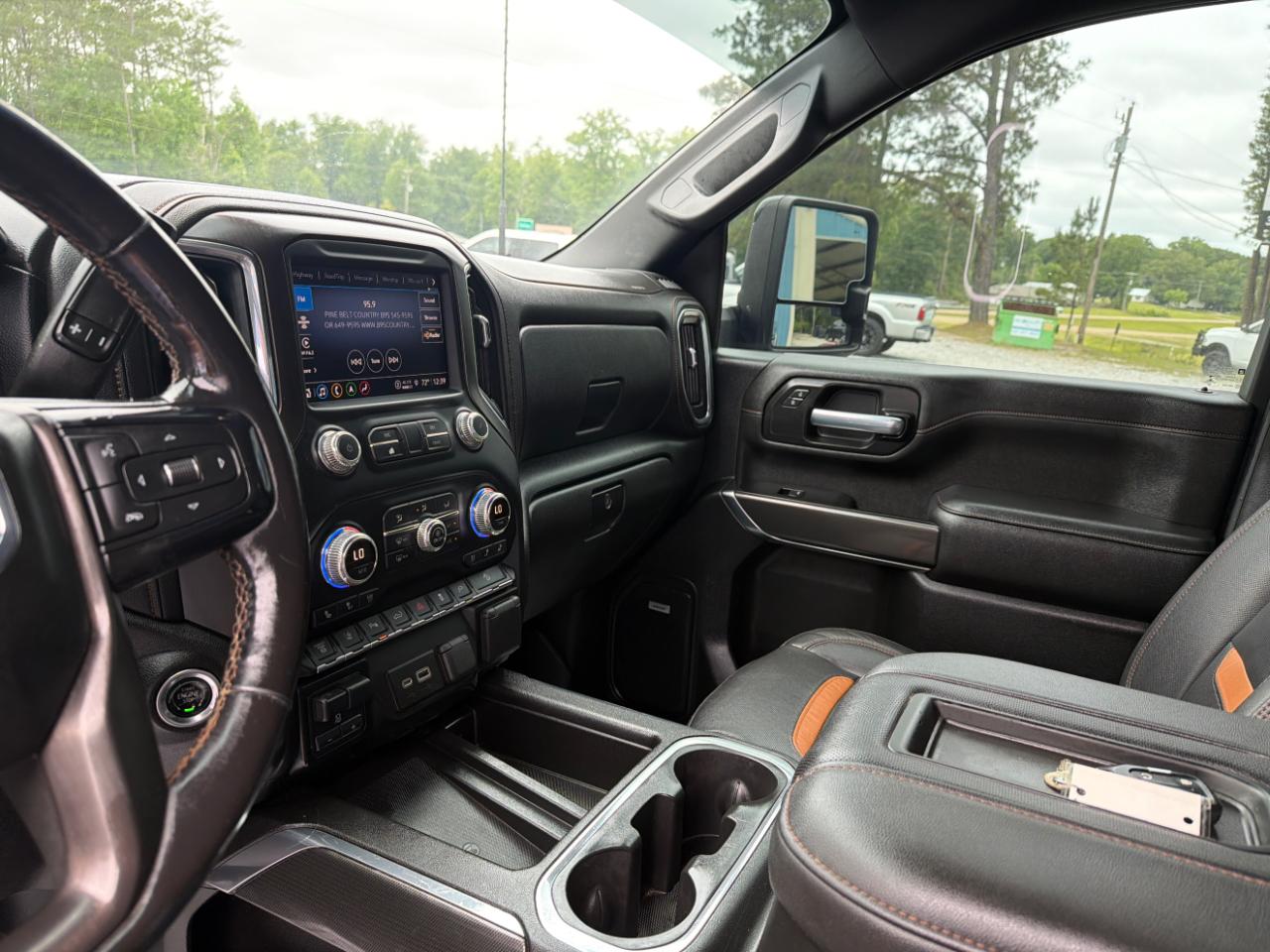 GMC Sierra 2500HD 4WD Crew Cab 159" AT4 2021