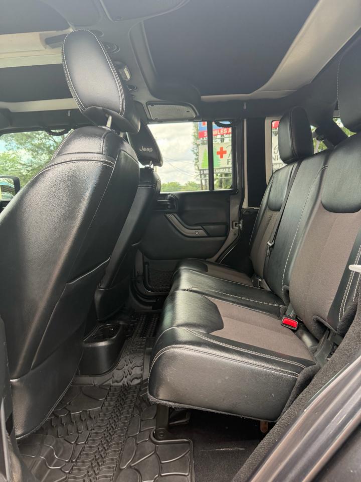 Jeep Wrangler Unlimited 4WD 4dr Freedom *Ltd Avail* 2017