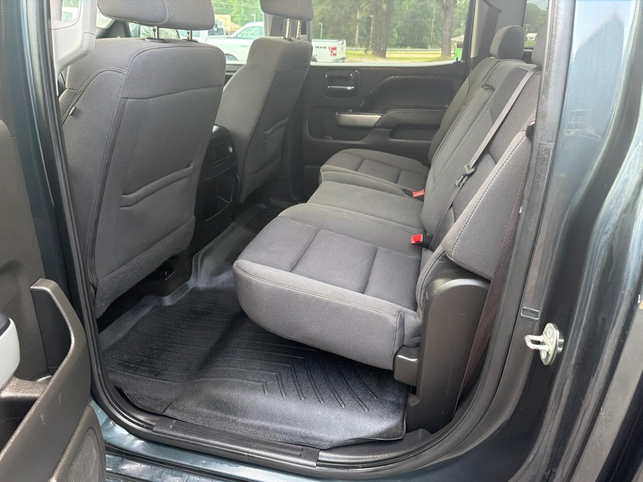 Chevrolet Silverado 1500 4WD Crew Cab 143.5" LT w/2LT 2017