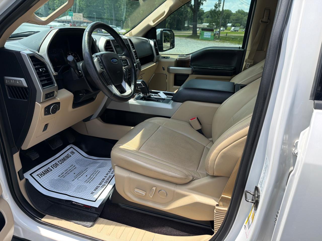 Ford F-150 Lariat 4WD SuperCrew 5.5' Box 2017