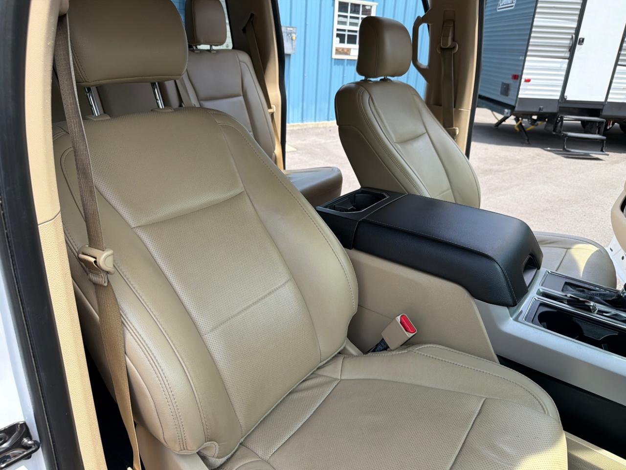 Ford F-150 Lariat 4WD SuperCrew 5.5' Box 2017