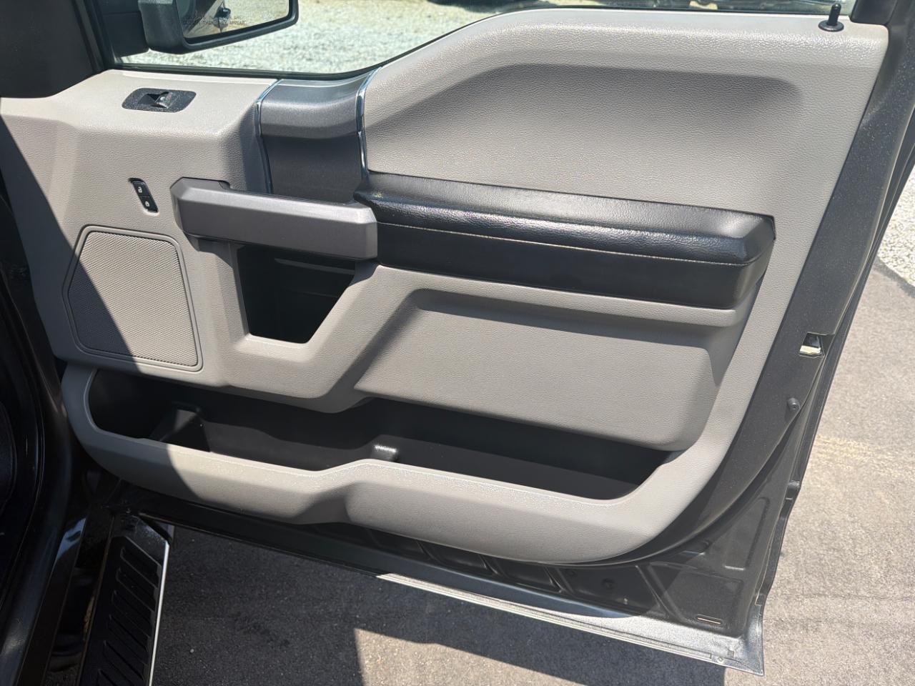 Ford F-150 XLT 2WD SuperCrew 5.5' Box 2018