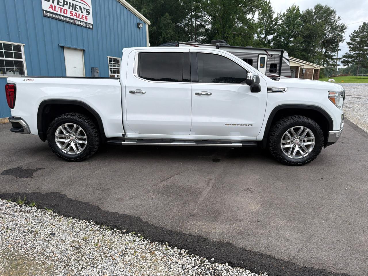 GMC Sierra 1500 4WD Crew Cab 147" SLT 2019