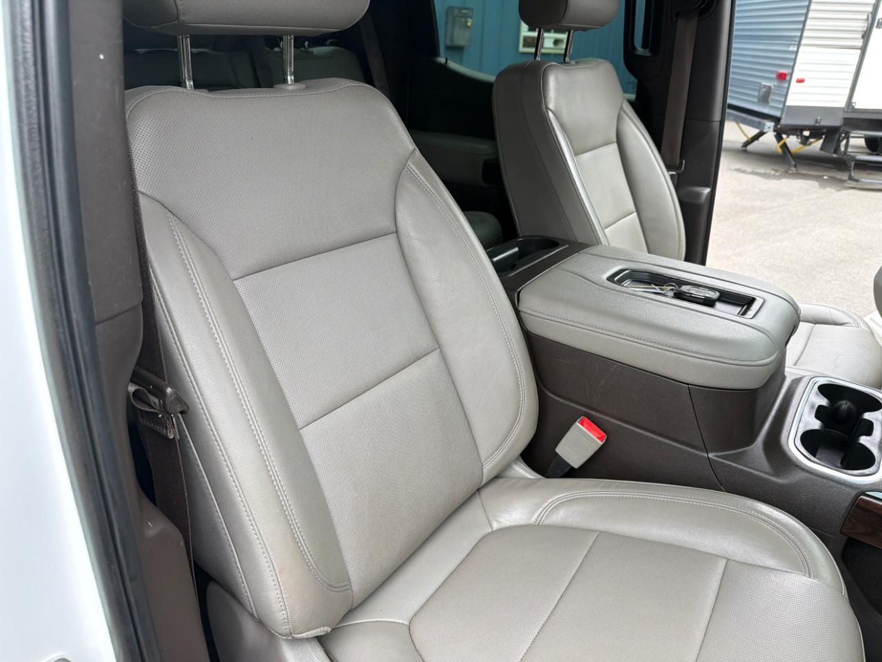 GMC Sierra 1500 4WD Crew Cab 147" SLT 2019