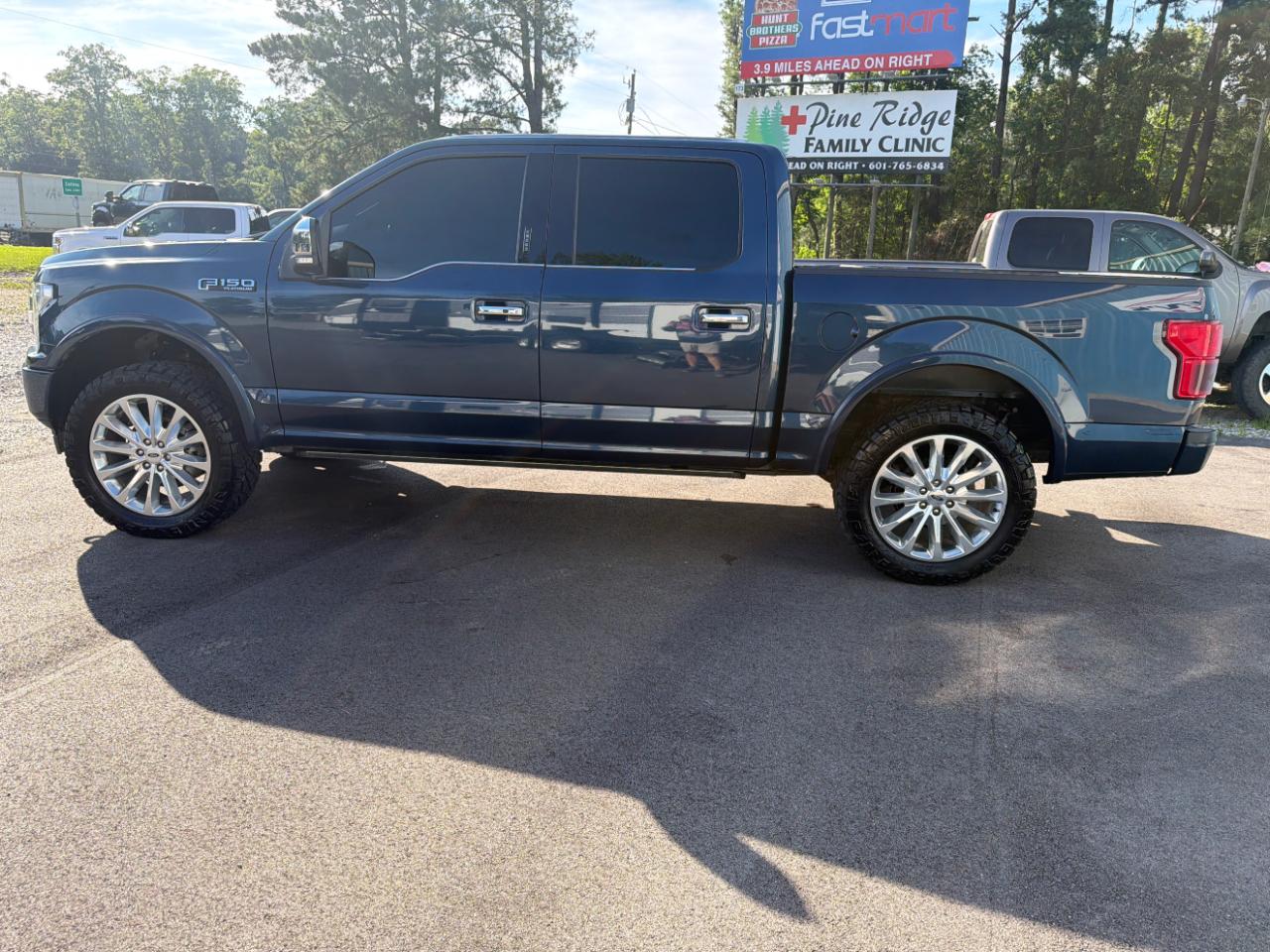 Ford F-150 Platinum 4WD SuperCrew 5.5' Box 2018
