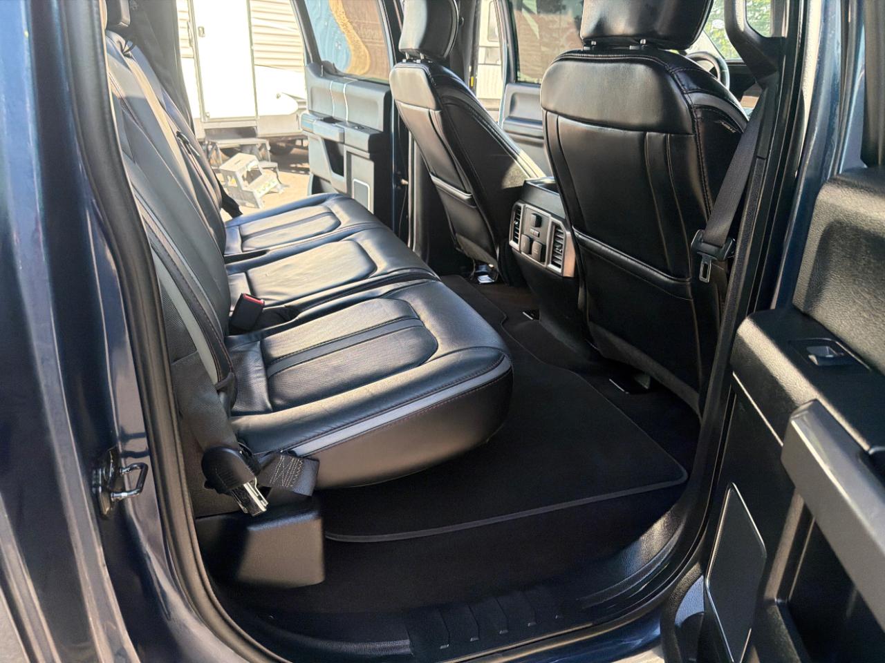 Ford F-150 Platinum 4WD SuperCrew 5.5' Box 2018