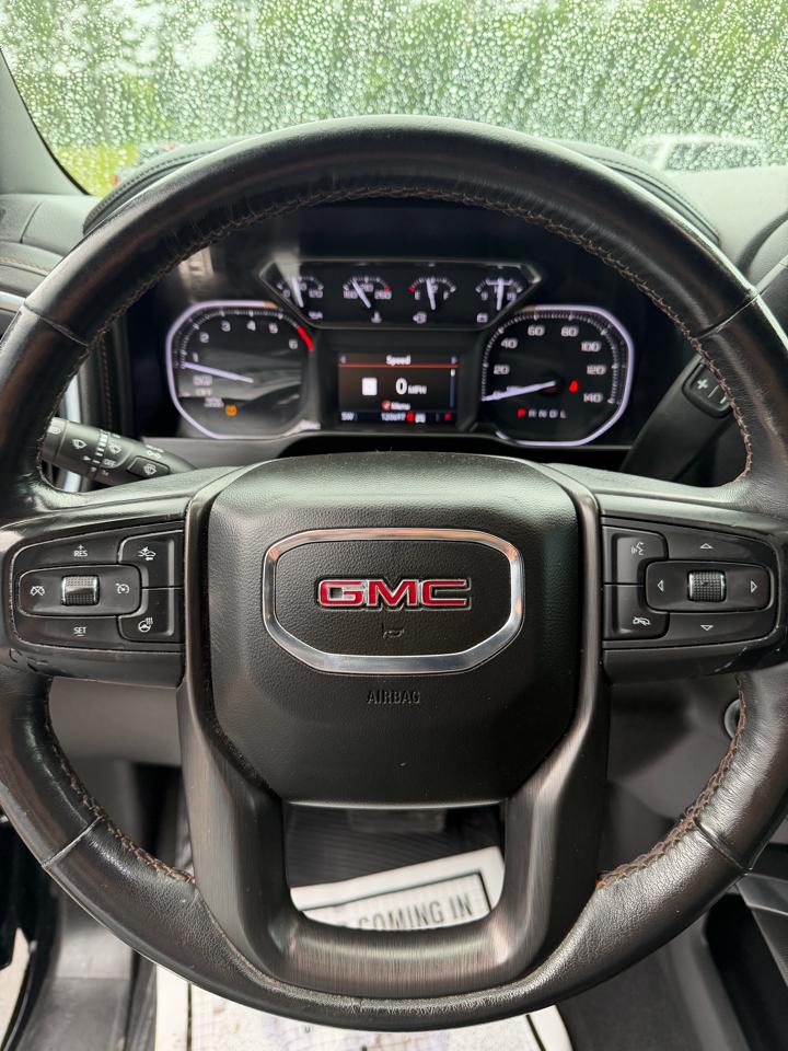 GMC Sierra 1500 4WD Crew Cab 147" AT4 2020