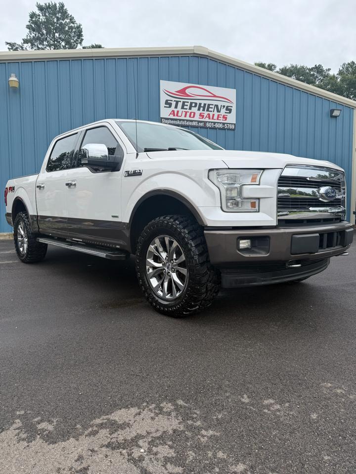 Ford F-150 4WD SuperCrew 145" Lariat 2017