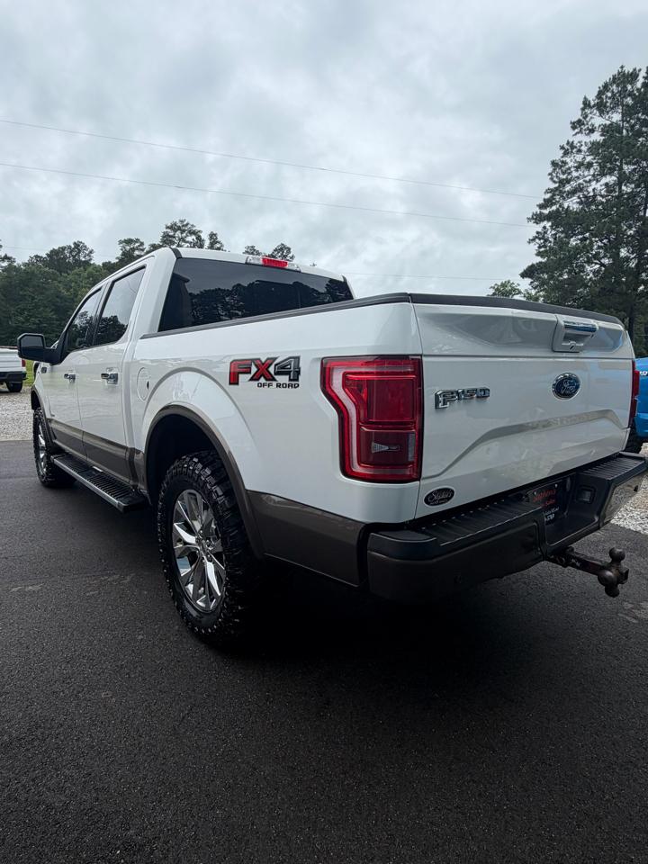 Ford F-150 4WD SuperCrew 145" Lariat 2017