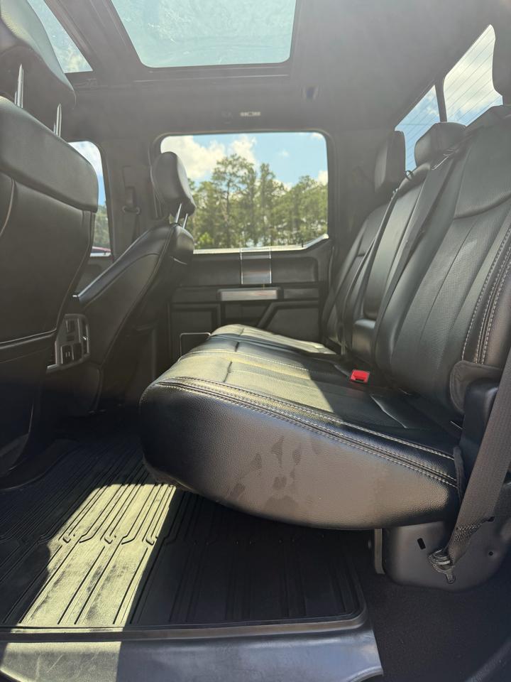 Ford F-150 4WD SuperCrew 145" Lariat 2018